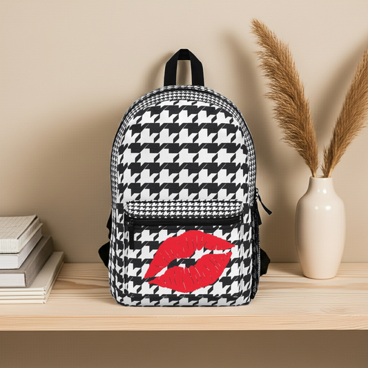 Houndstooth Kiss Backpack – Bold, Durable, Everyday Flex