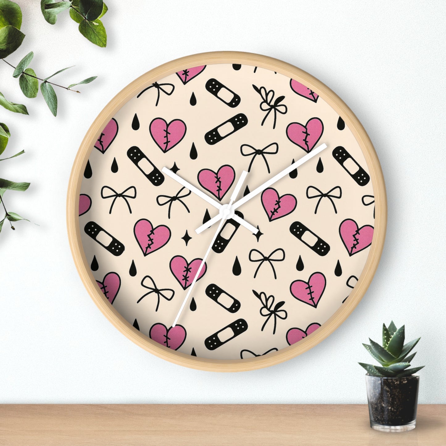 Suki Belle Signature Clock
Kawaii Stitched Heart Wall Clock – Pink Soft-Rebel Cute Bedroom Decor