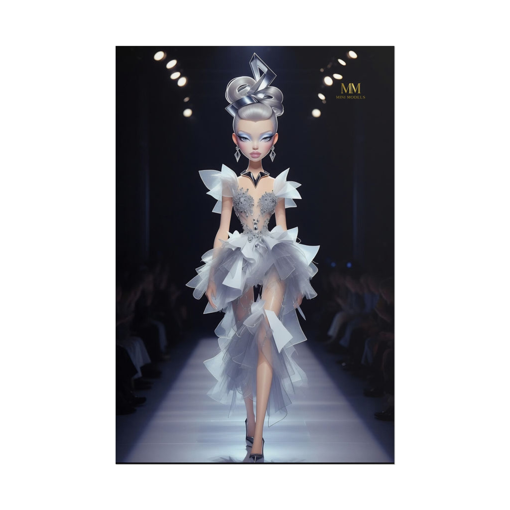 MINI MODELS™ PRETTY CHAOS COUTURE™ Featuring Silver Shard™