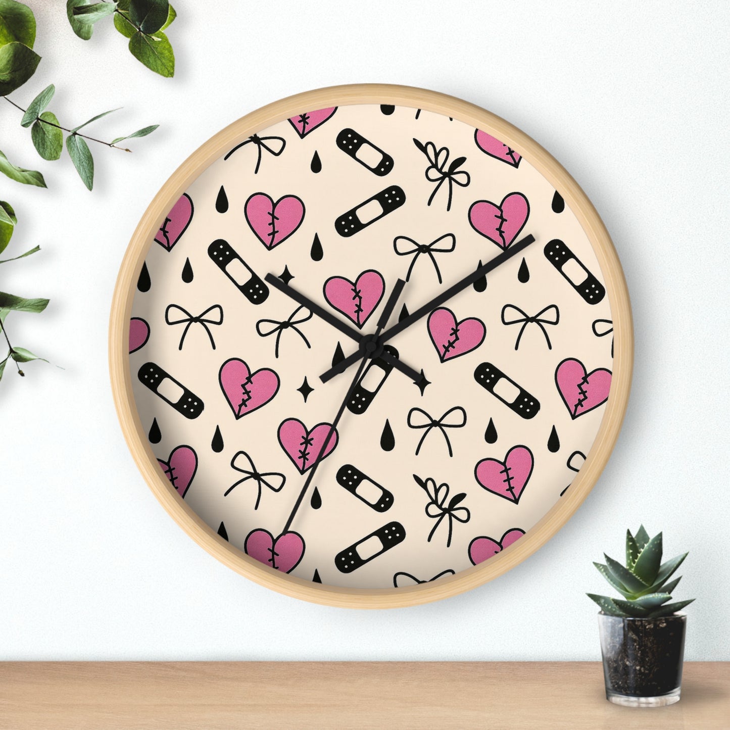Suki Belle Signature Clock
Kawaii Stitched Heart Wall Clock – Pink Soft-Rebel Cute Bedroom Decor