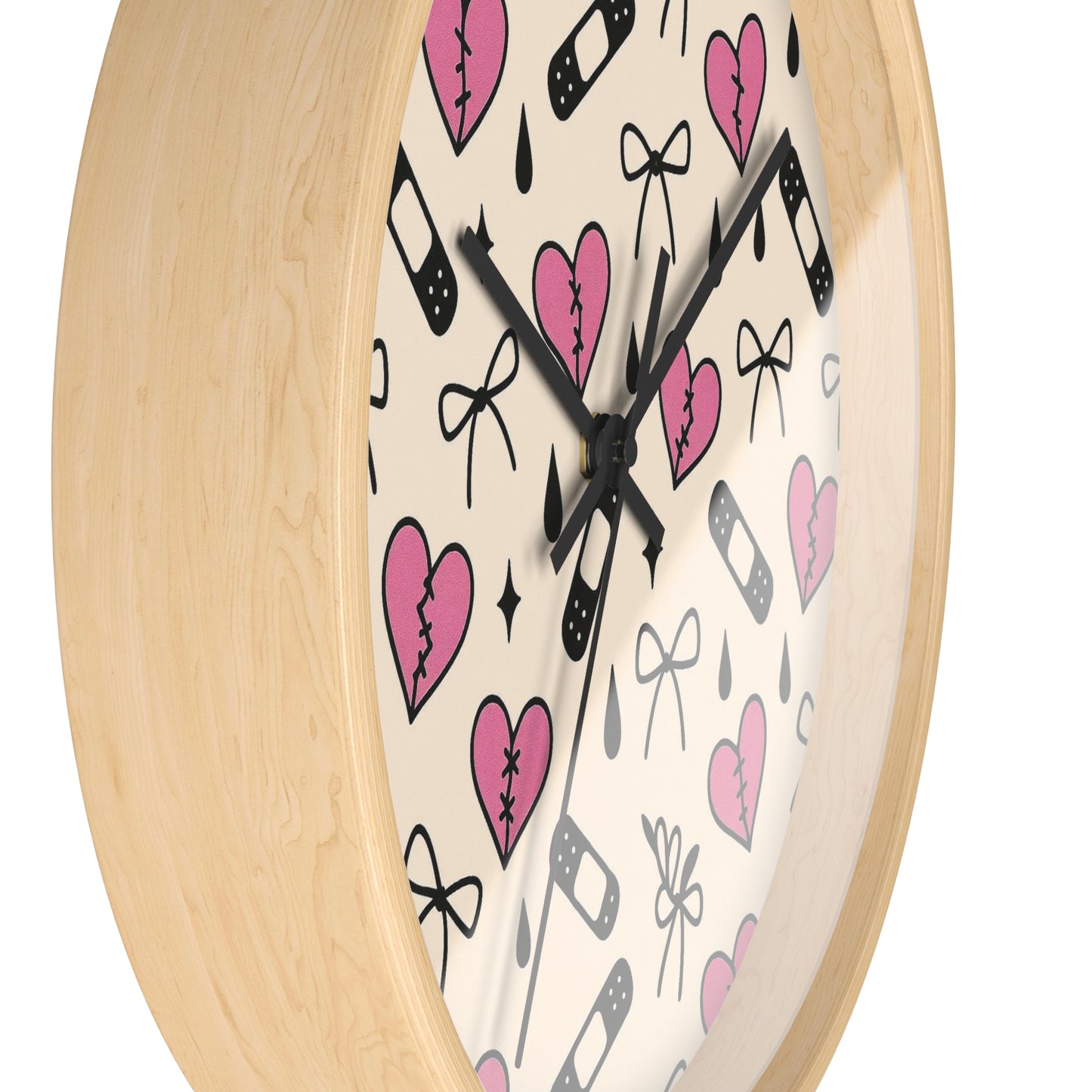 Suki Belle Signature Clock
Kawaii Stitched Heart Wall Clock – Pink Soft-Rebel Cute Bedroom Decor