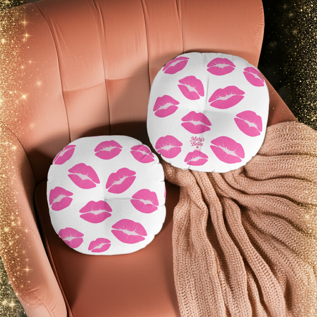 Belle kissed Tufted Floor Pillow, Round